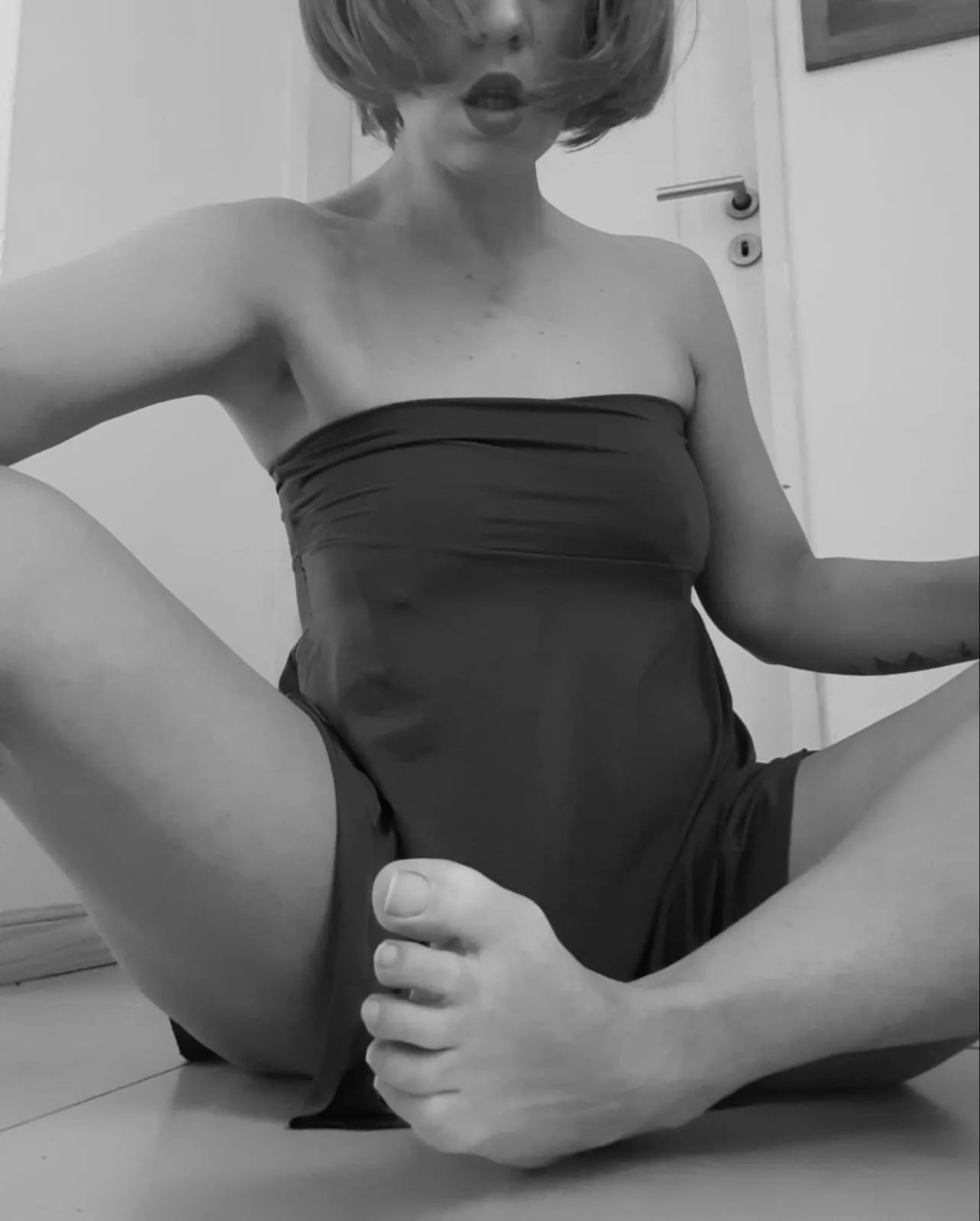 I want you to give love to my feet  posted by Shanne32