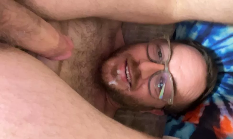 Love tasting my own cum 💦🤓😛💗 posted by foybriends