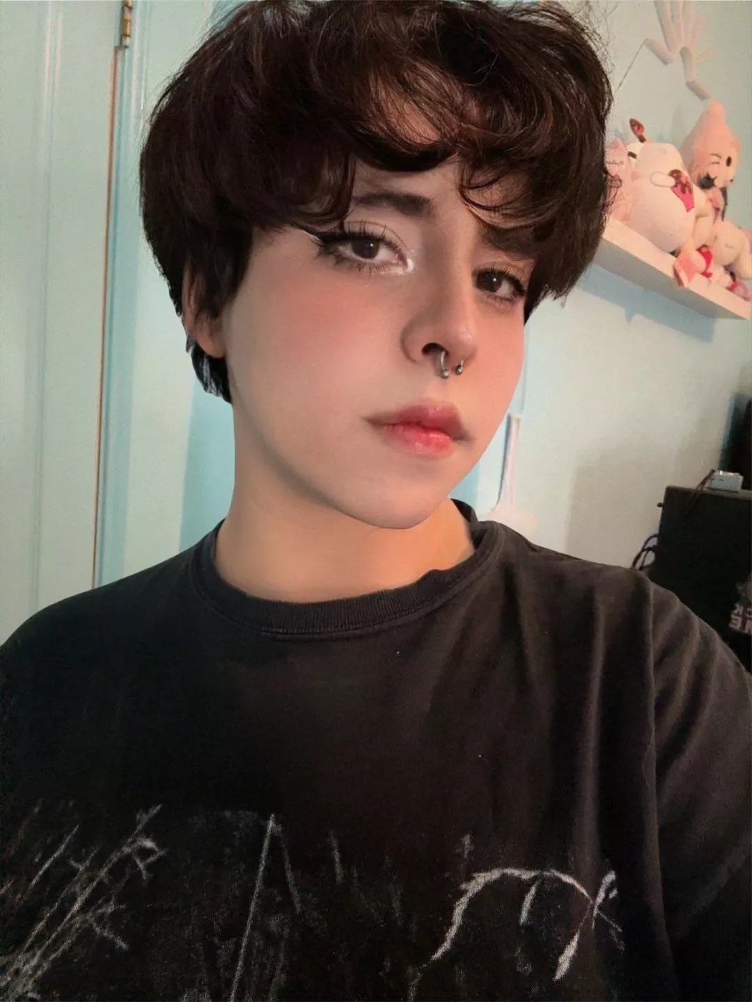 Makeup posted by Subject_Channel_1306