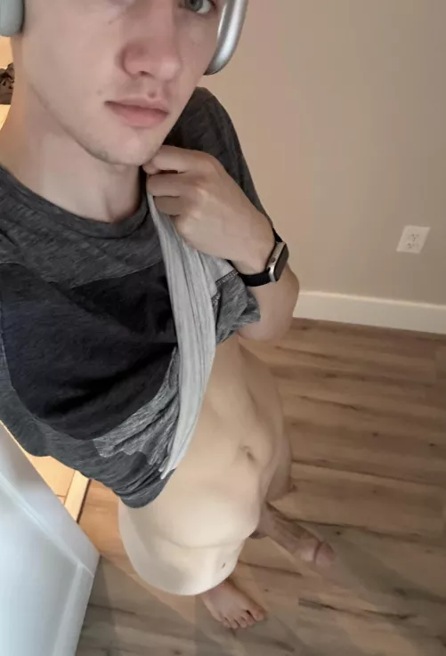 Can I send you drunk selfies? 🙈🙈 by casparlee1963