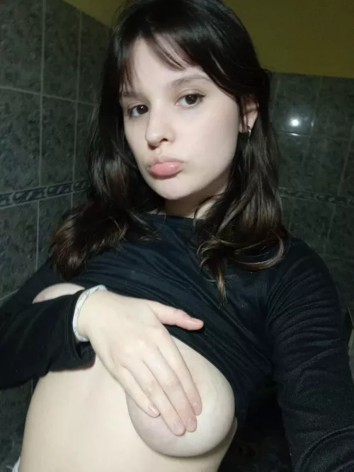 can we have fun tonight? by Theshyxo