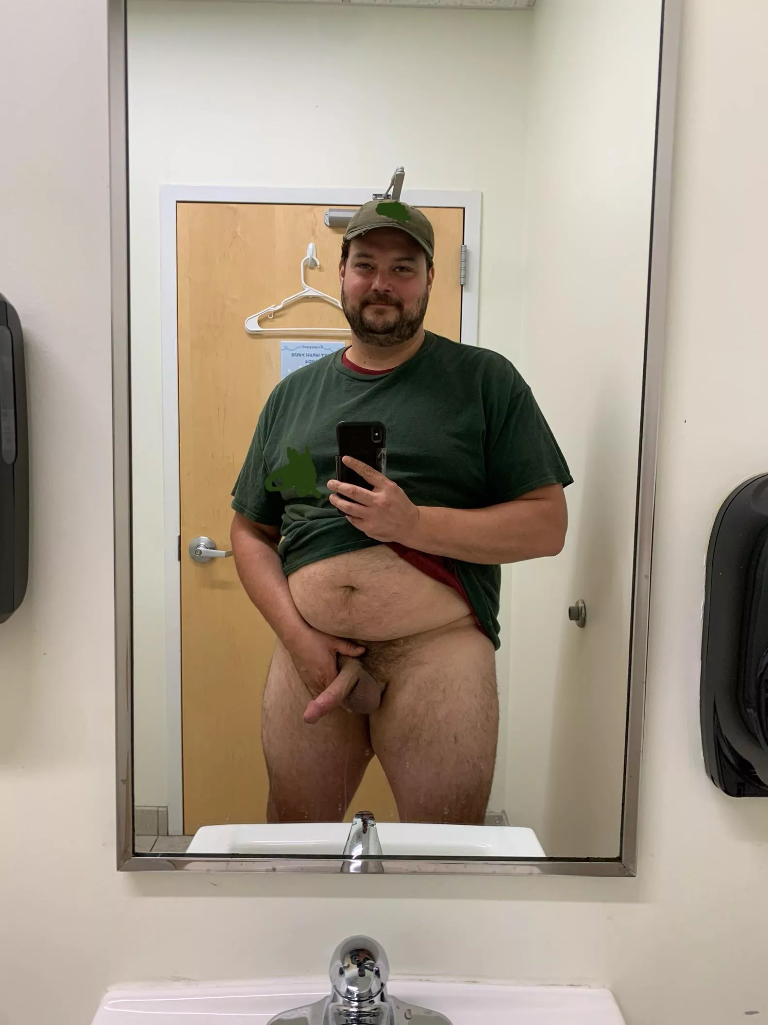 Do you like a working man? posted by Careless-Future7672