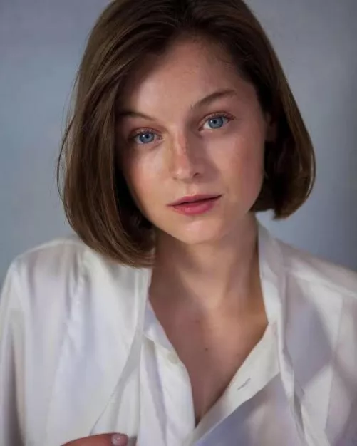 Emma Corrin by AcceptableClimate534