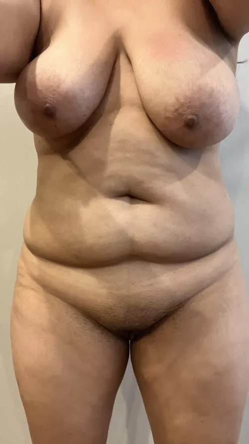 F32 5’4” 170ish lbs and more confident than ever  by mangochutney456