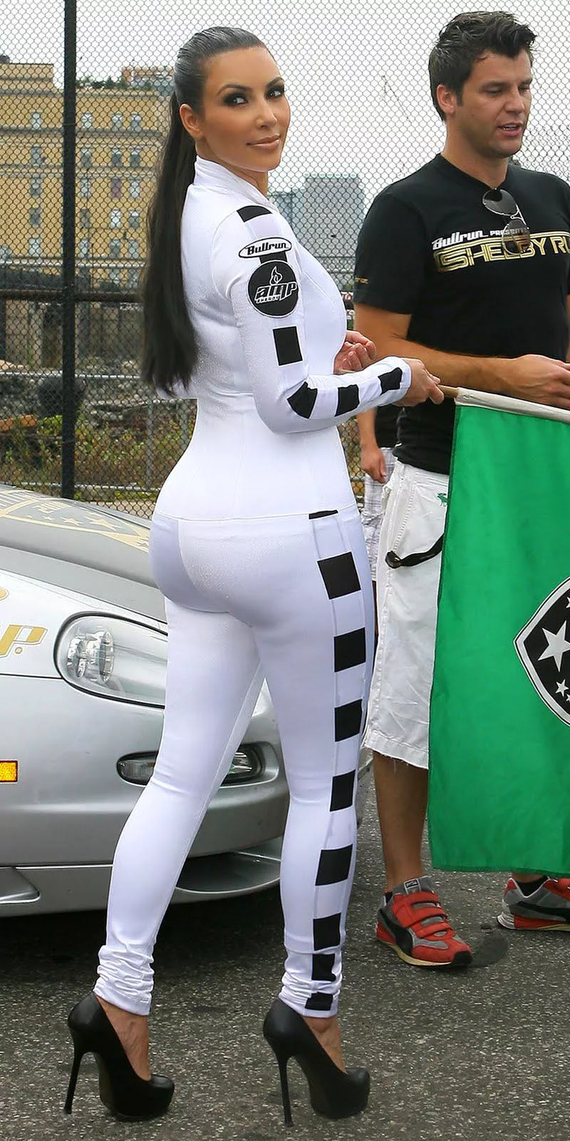 Kim K 🥵 posted by equivalent_serieA