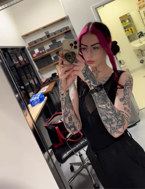 @kingofthecaras by Vampirebarbie333