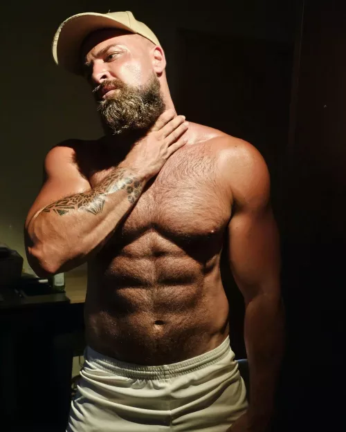 Mirror mirror 👀  by VIKINGOBCN