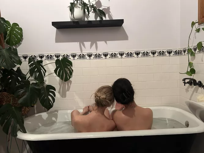 Naughty weekend away.. by VoyeursAdelaide