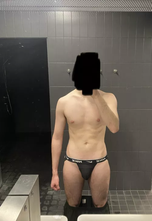 Nike is the most komfortable brand for me by arartimus