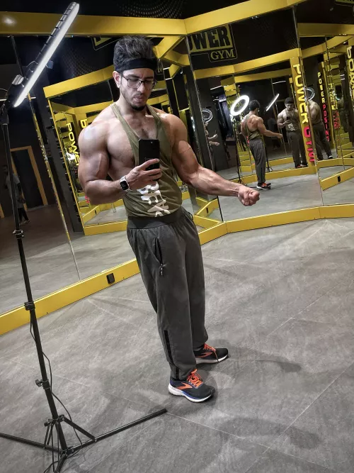 Post workout pump 💢 by dr_euphoriax