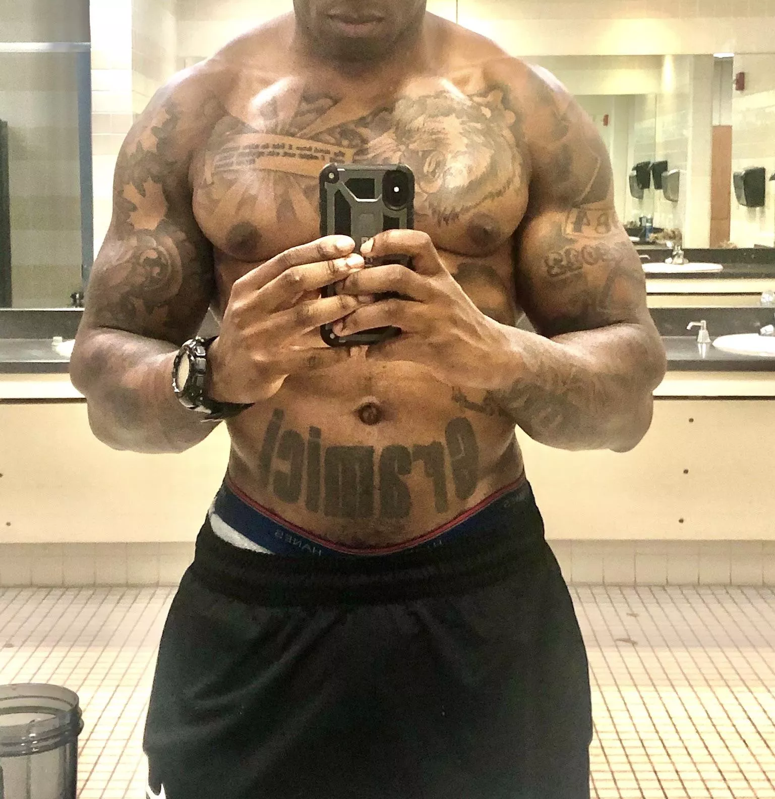 Post workout selfie  posted by Raygrayg123