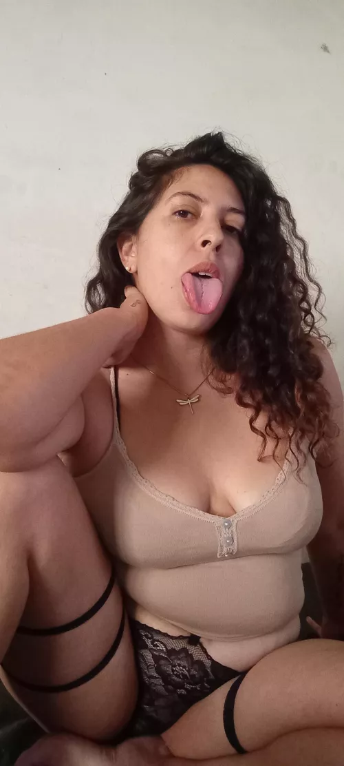 practicing for our date tonight by ButterflyBabe_x