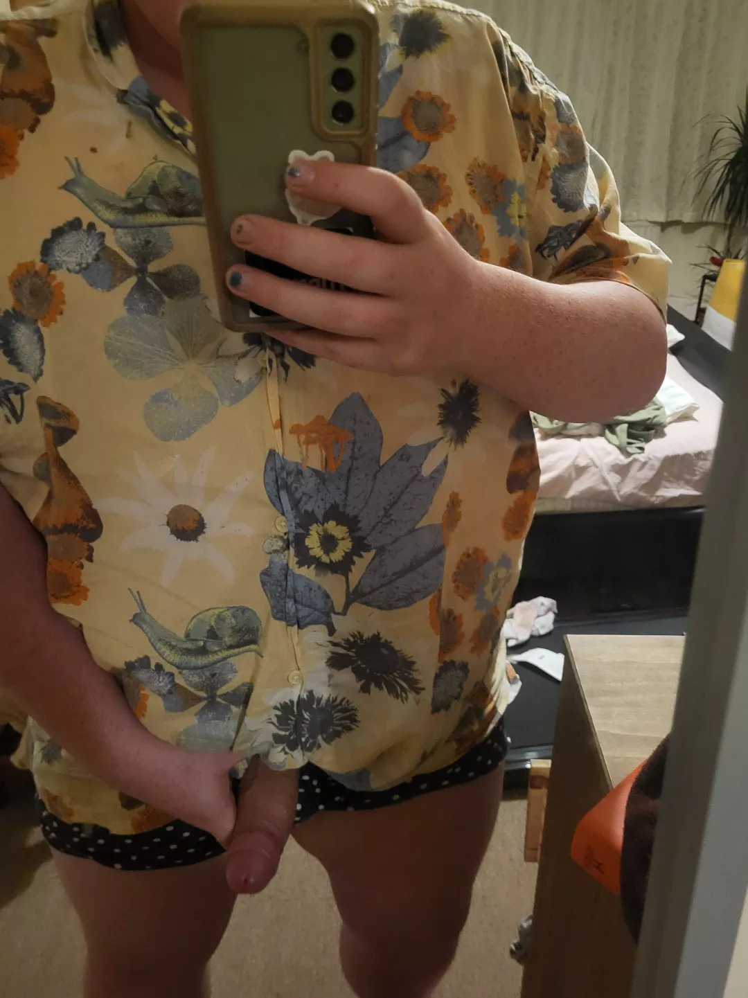 Something something my thighs  posted by puddleofcrud192