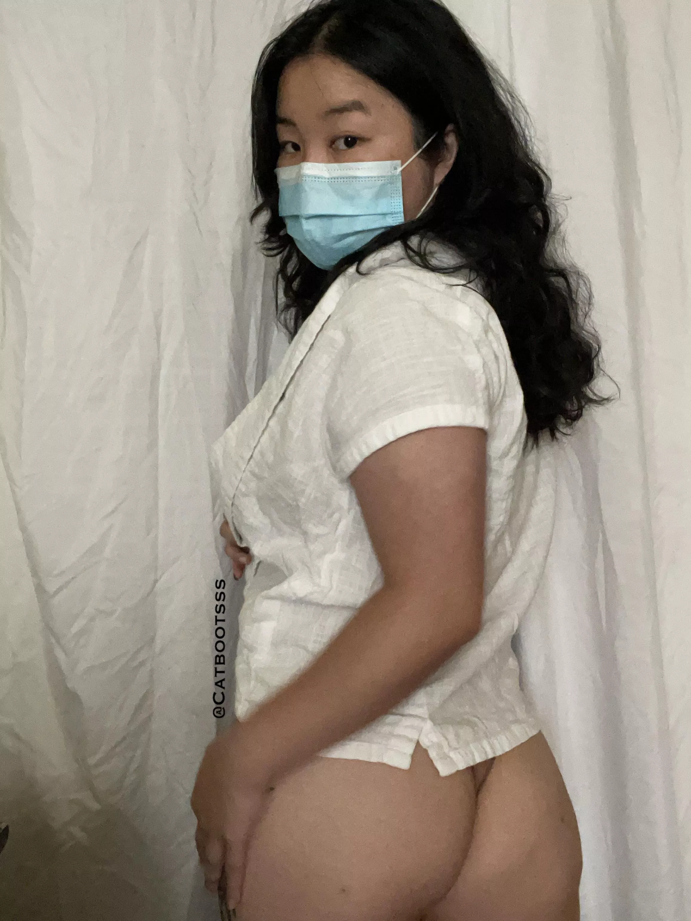 Stop! Don’t come in yet! posted by Catbootsss