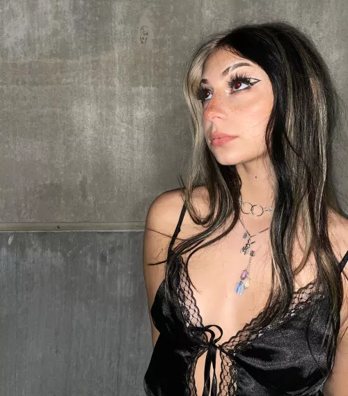 This  babe is ready for a nightout by QLD-4EVER-2906