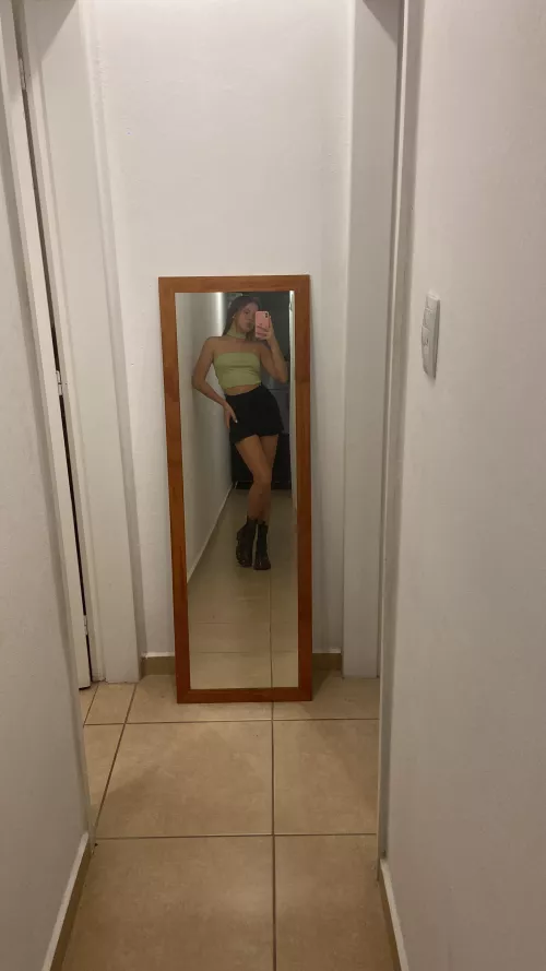 Walking in style by Hedtrip7