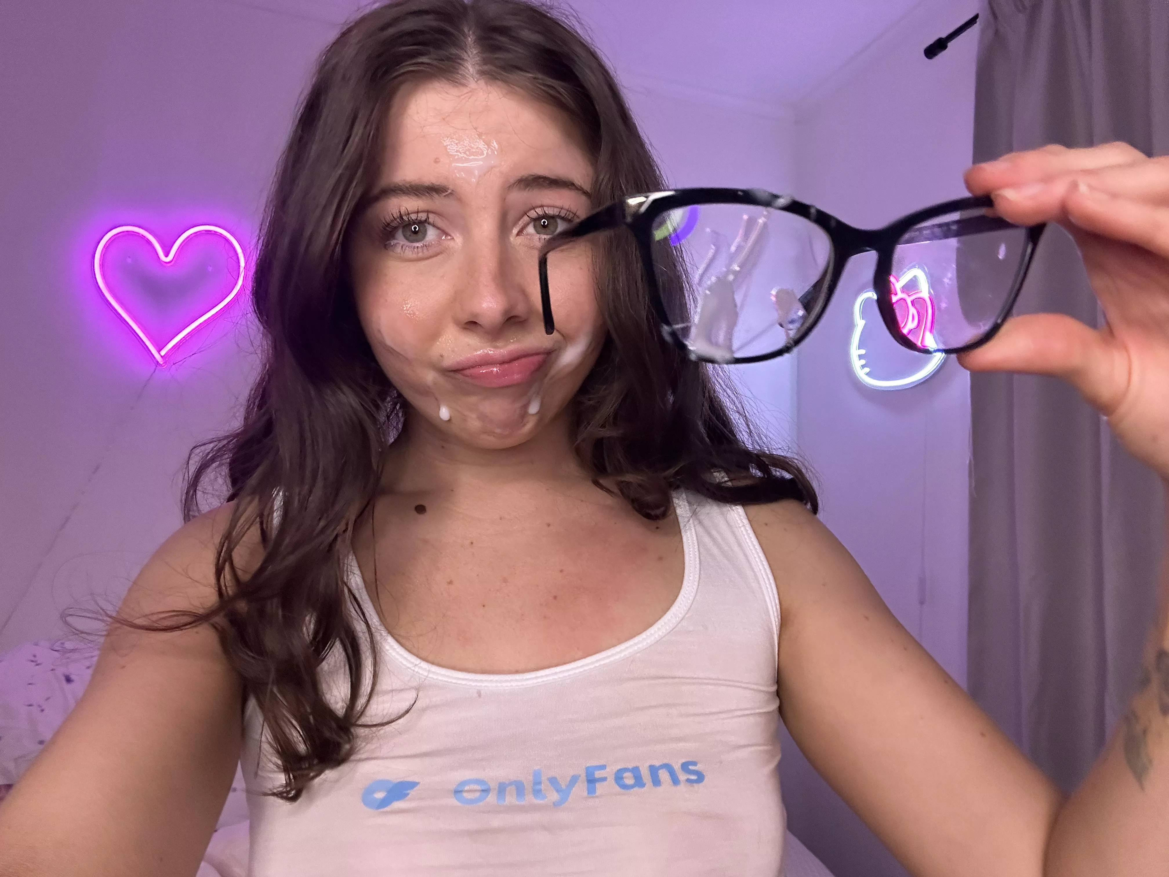 What do you call a girl that receives facials from strangers  posted by CollaterLDamage