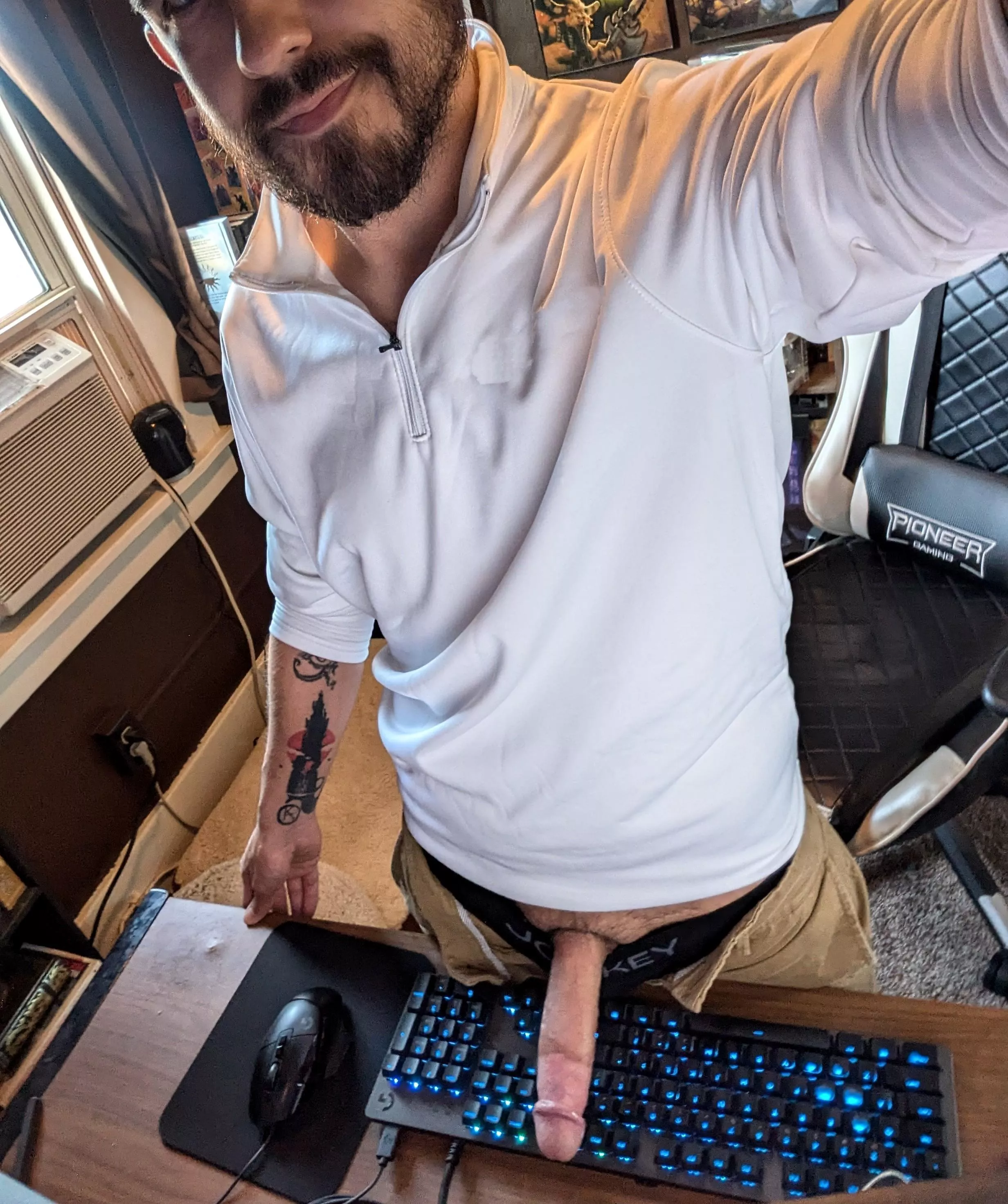 Any love for nerdy dads? posted by ArcaneNock