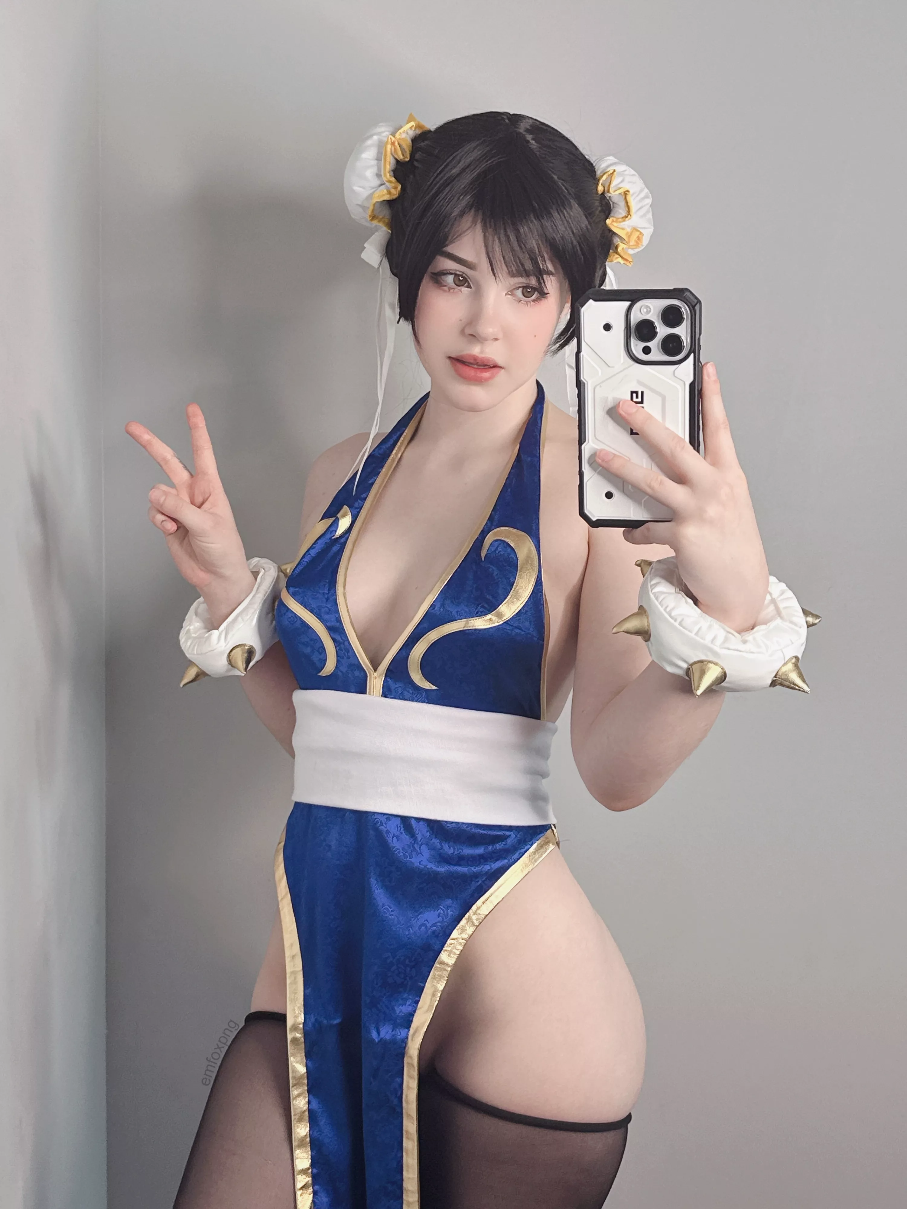 Chun-Li (Emfoxpng) posted by Emfoxpng