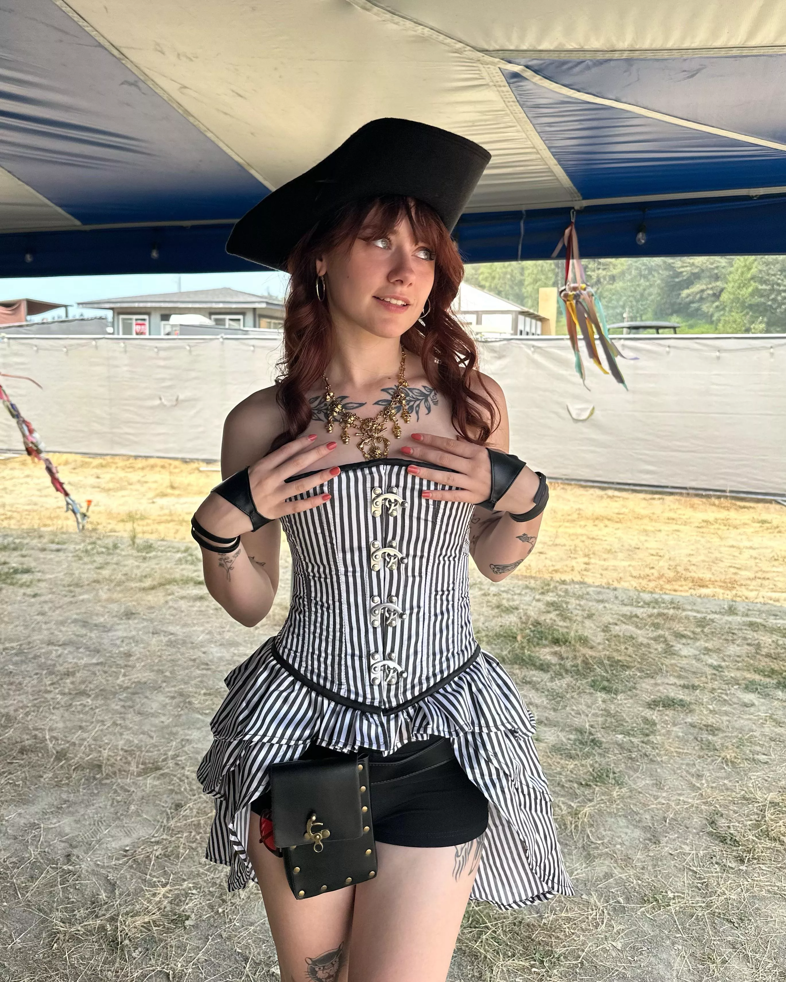 hot pirates have bangs 🖤🏴‍☠️ posted by cxtherine-