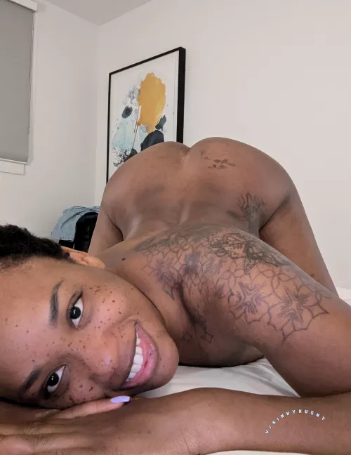 I get this excited when someone's about to put it in my butt by kinkykushy