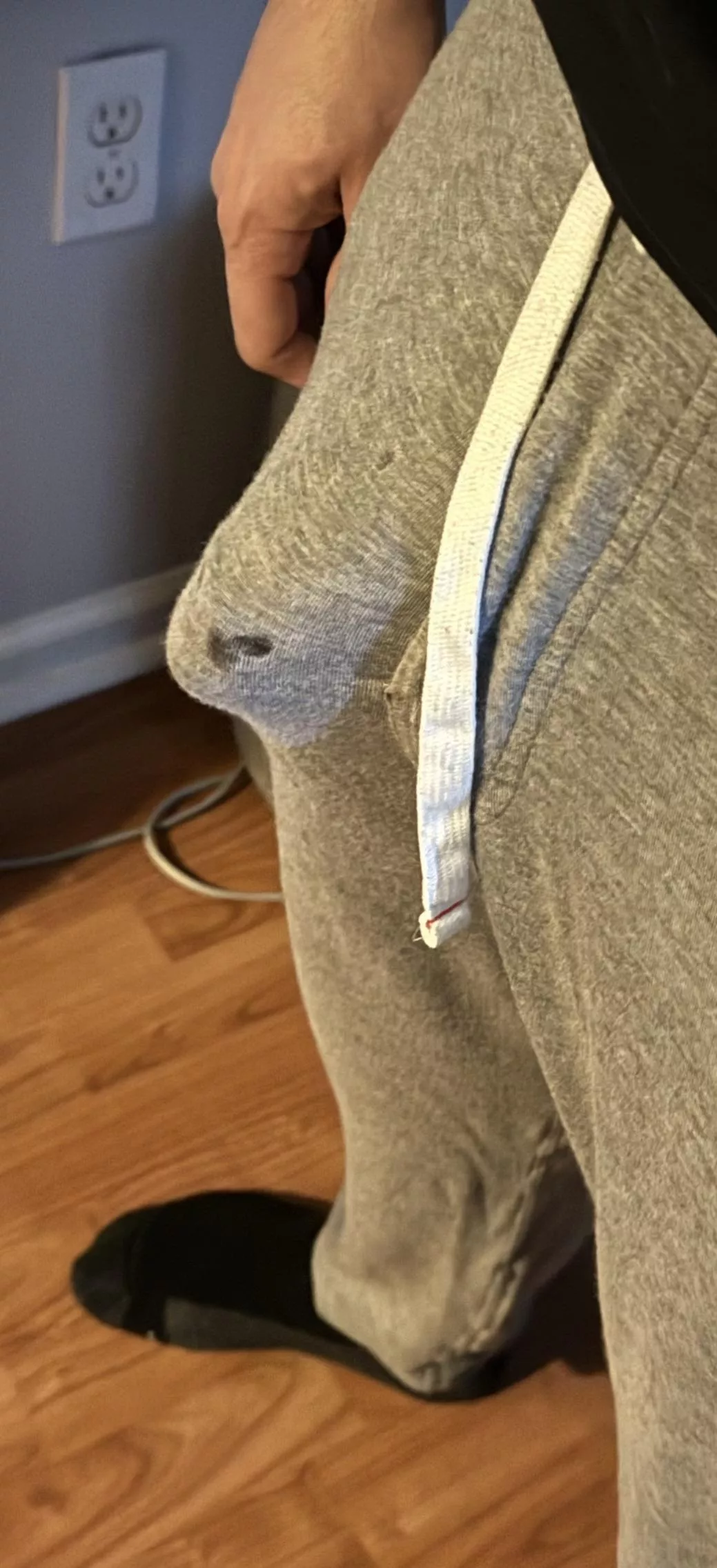 I love making my boyfriend (37) precum posted by Prestigious-Eagle948