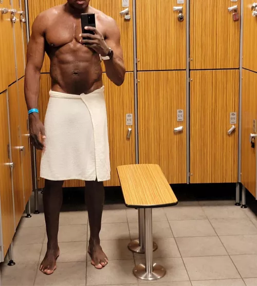 (M) 5-6 days a week at the gym & you can still look dis way at 50 year old 💪🏾✊🏾 by BBCFOBUNNI