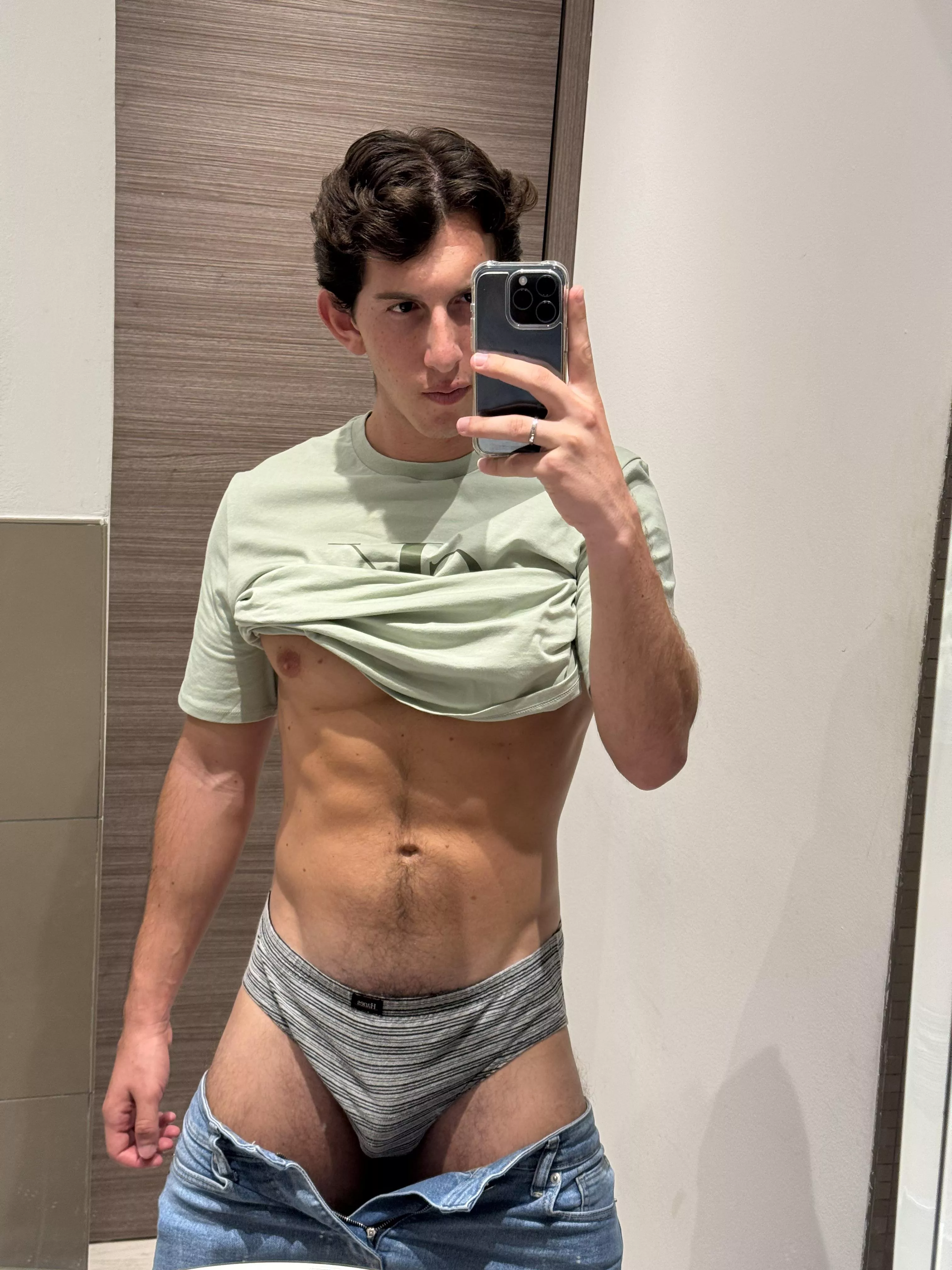 Package is sitting nicely  posted by adamwestfield