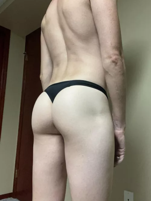 Post leg day. by maleinunderwear