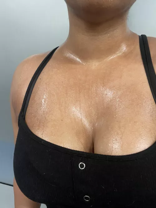 sweaty girl. by jamieindia