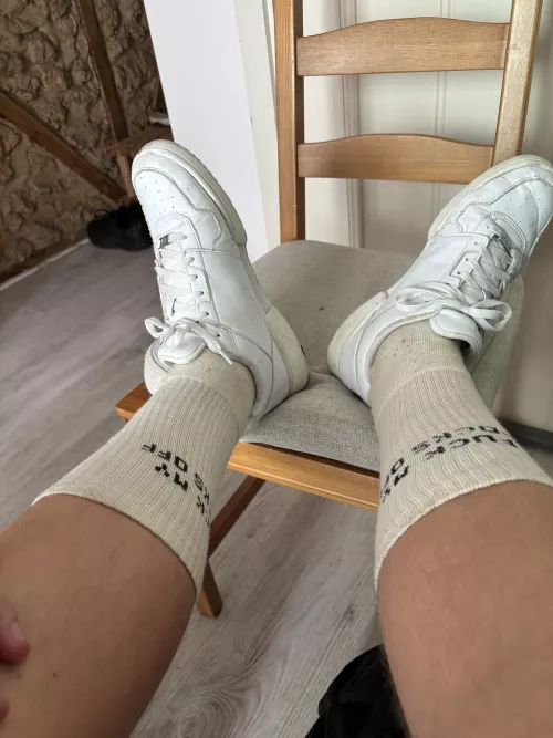 wanna smell these unwashed socks? by sdaynoam