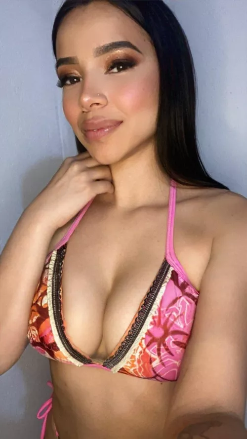 Am I on your to-do list tonight.. by CamillaCutie