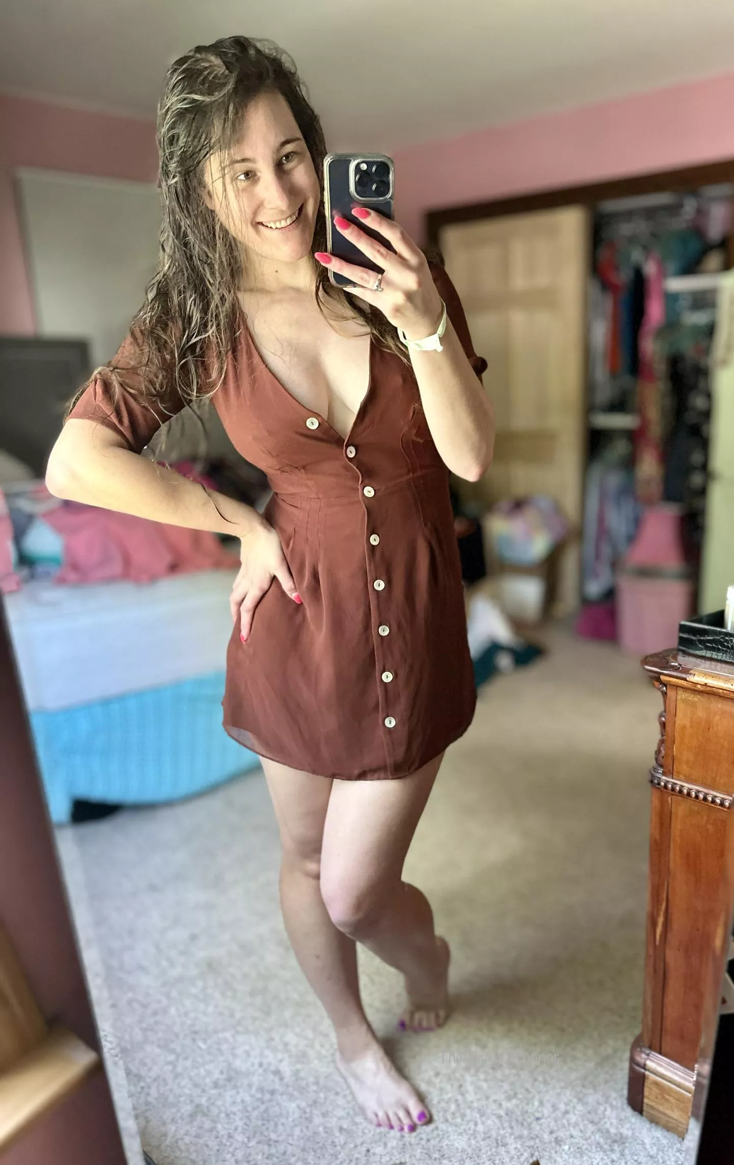 Feeling hot ft. My iPhone  posted by TheAveryOConnor