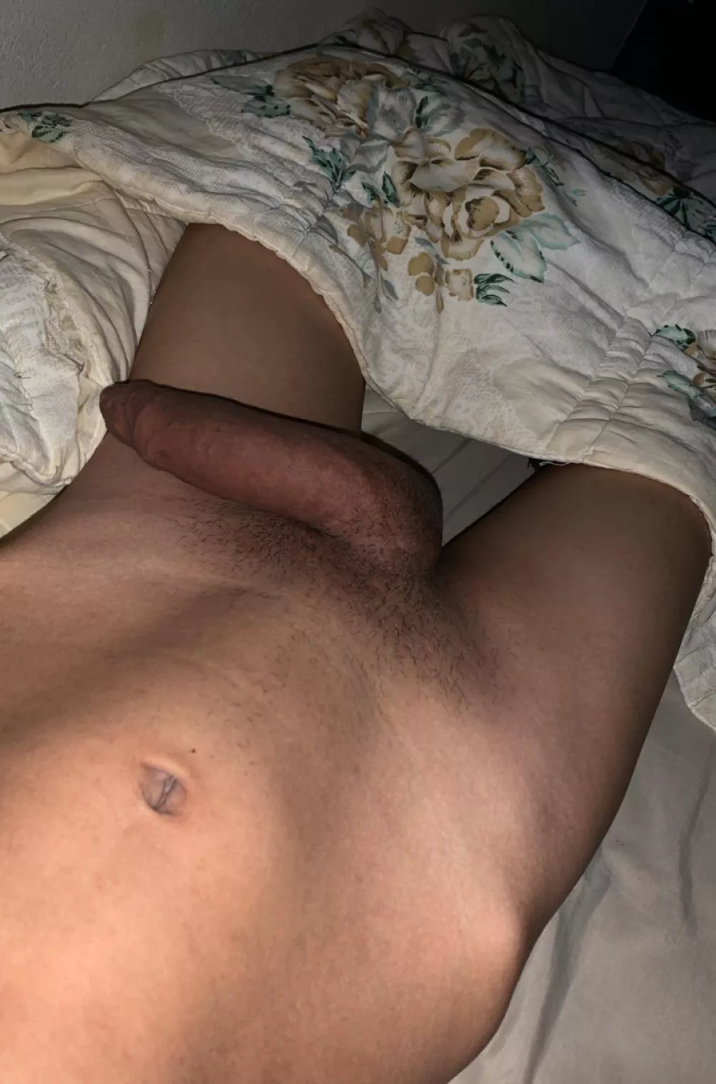 for bottoms hmu for snap posted by Electrical_Dress_686