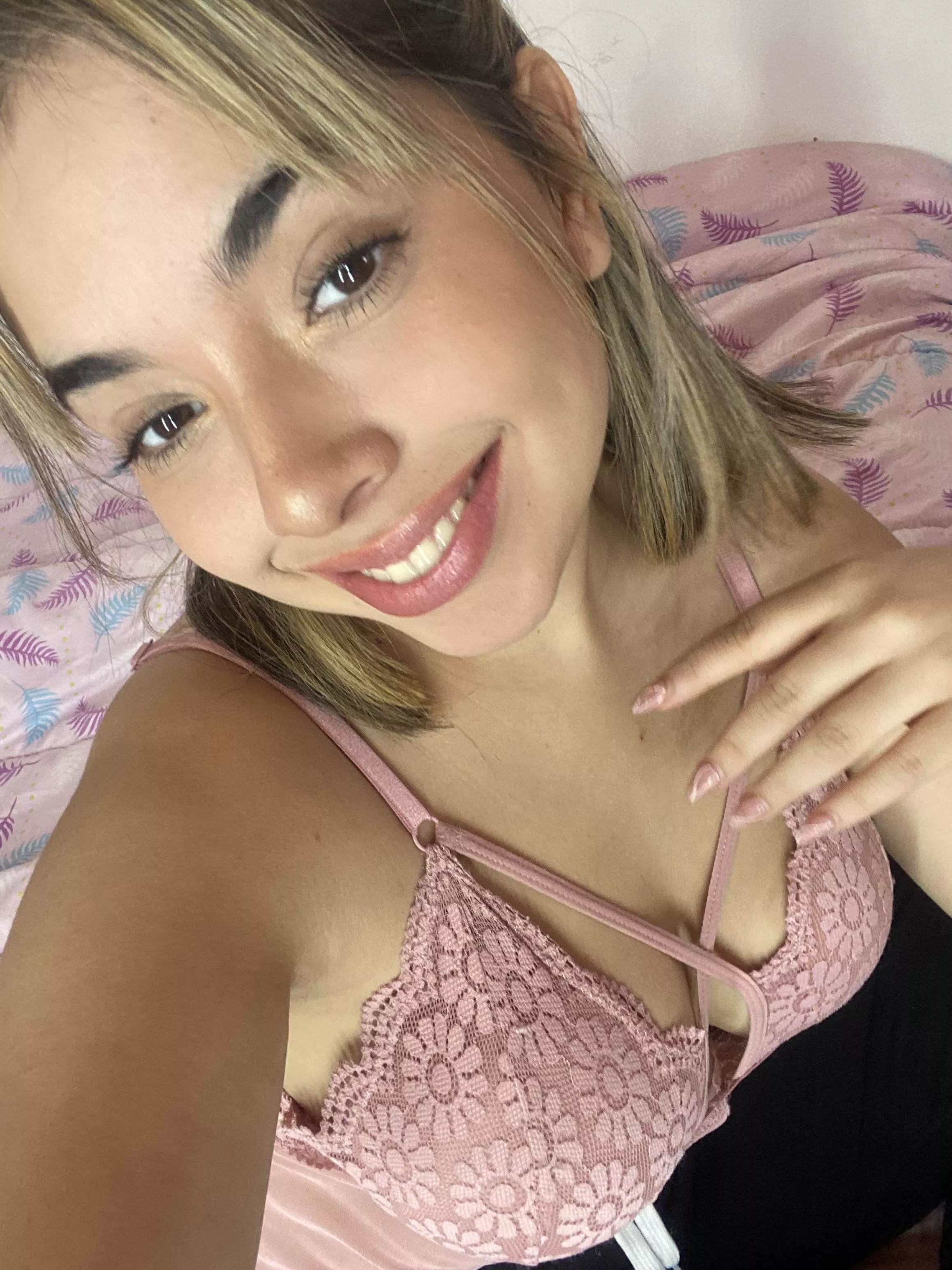 i just turned 18 and im still a bit shy.. woulld you still date me posted by Puzzleheaded_Tap7362