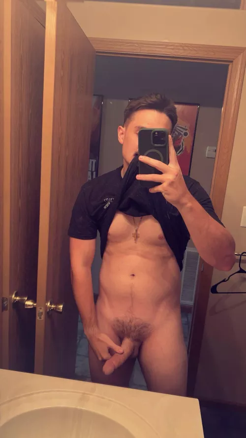 I need new friends to talk to 😅 by Great-Pressure-223