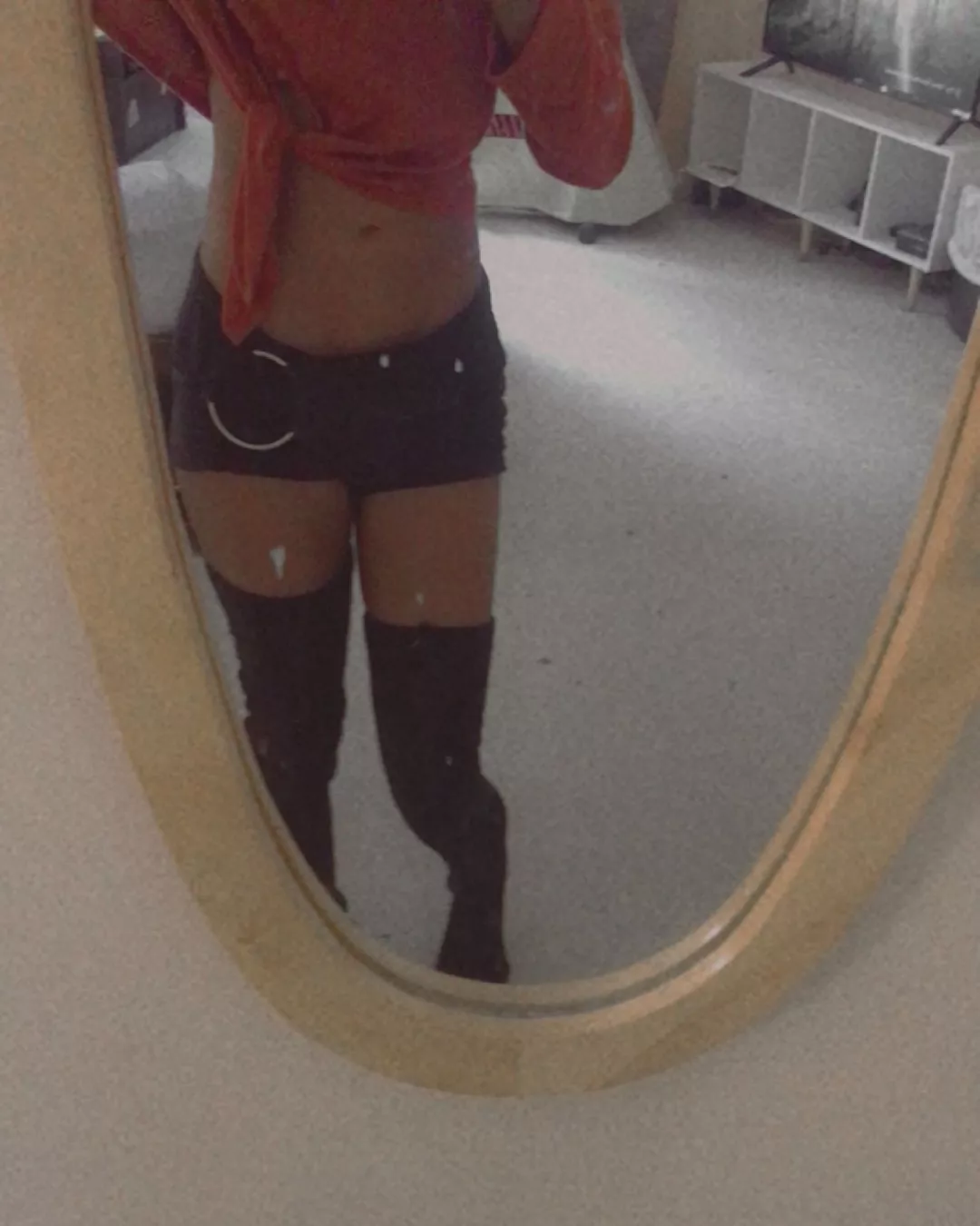 Iong socks are the best 🥰🥰 posted by blueFloress