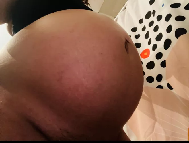 Just the awkward underview🙈(OC) by prettypregnant4