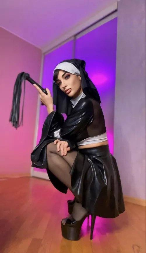 Need a good boy to kiss my [f]eet by 2hott2btrue