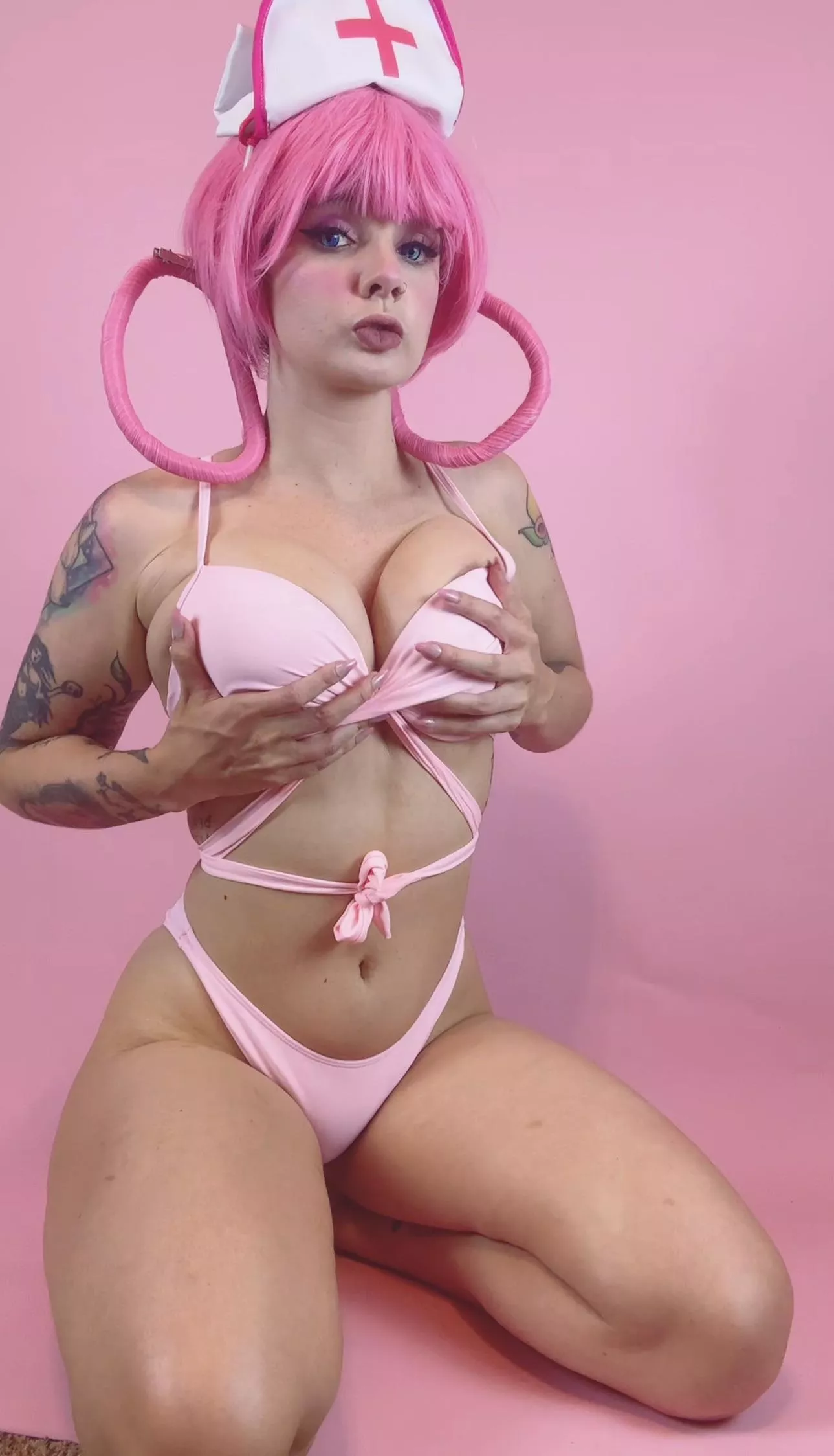 Perfect cleavage  posted by ElizawitchCosplay