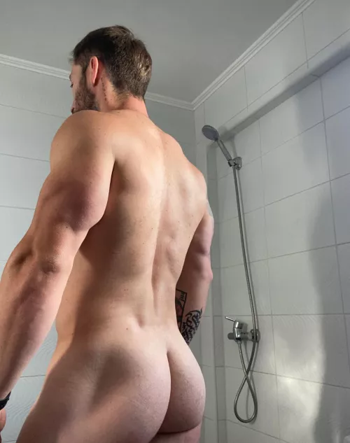 Would you pass your tongue? by gold_trainer_