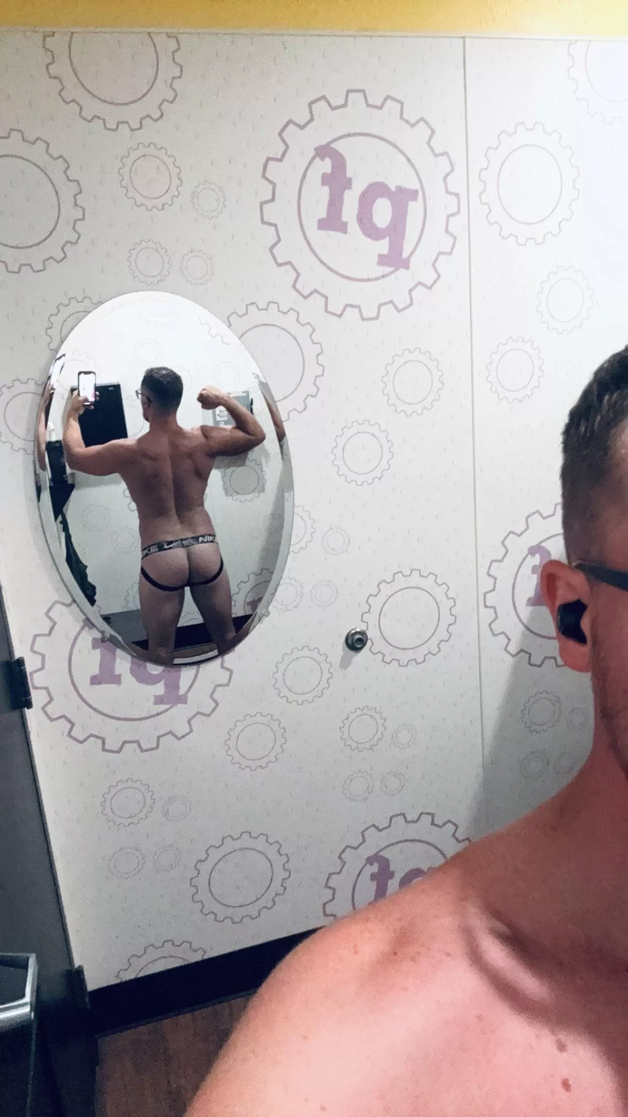 Anyone else like jocks at the gym? posted by fitzwell69