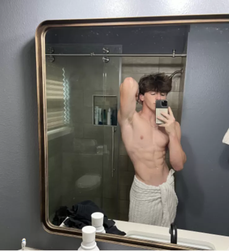 Been working on my V. Thoughts? posted by DylanFaron