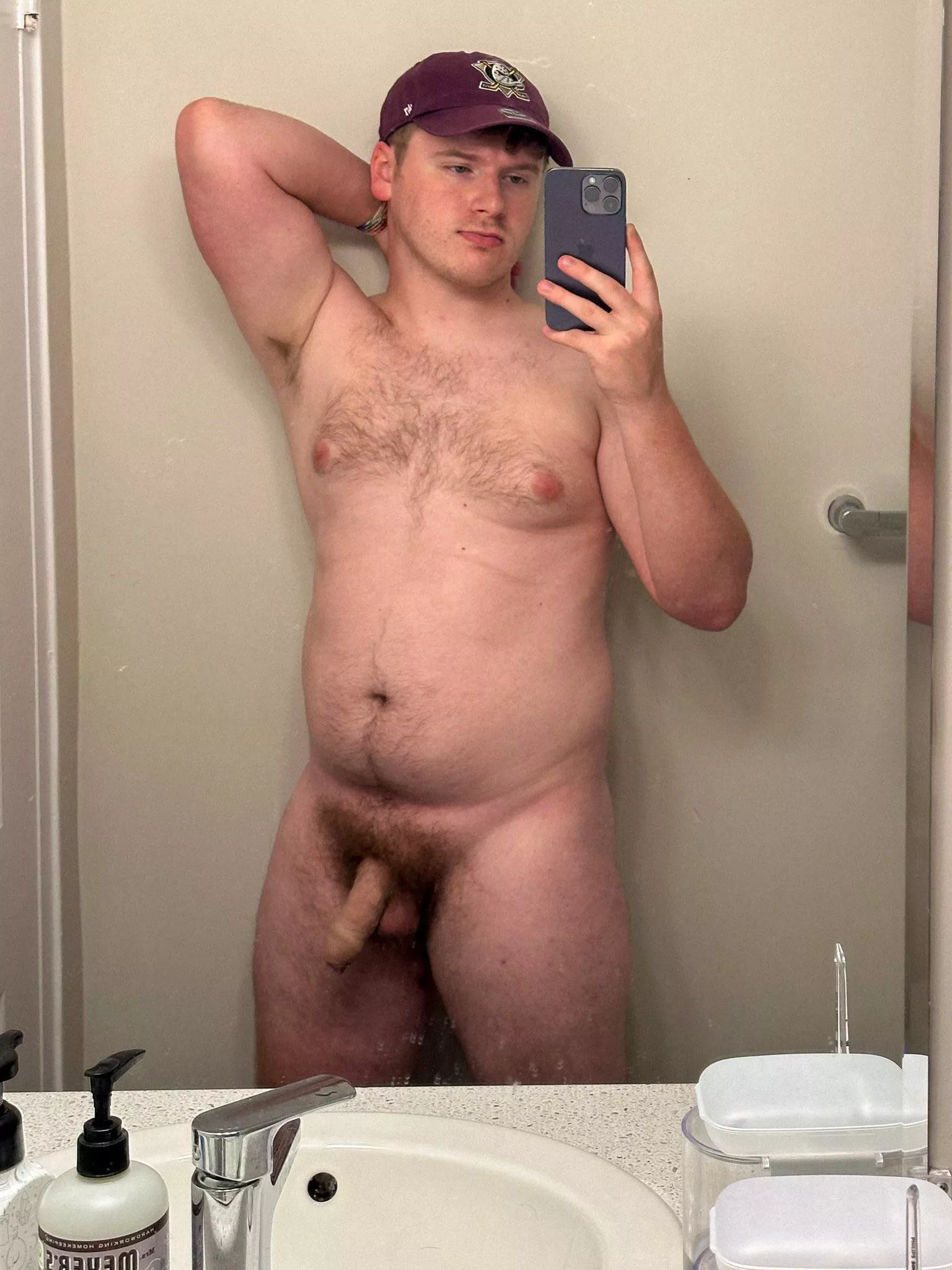 brb going to shower [26] posted by thewinterson