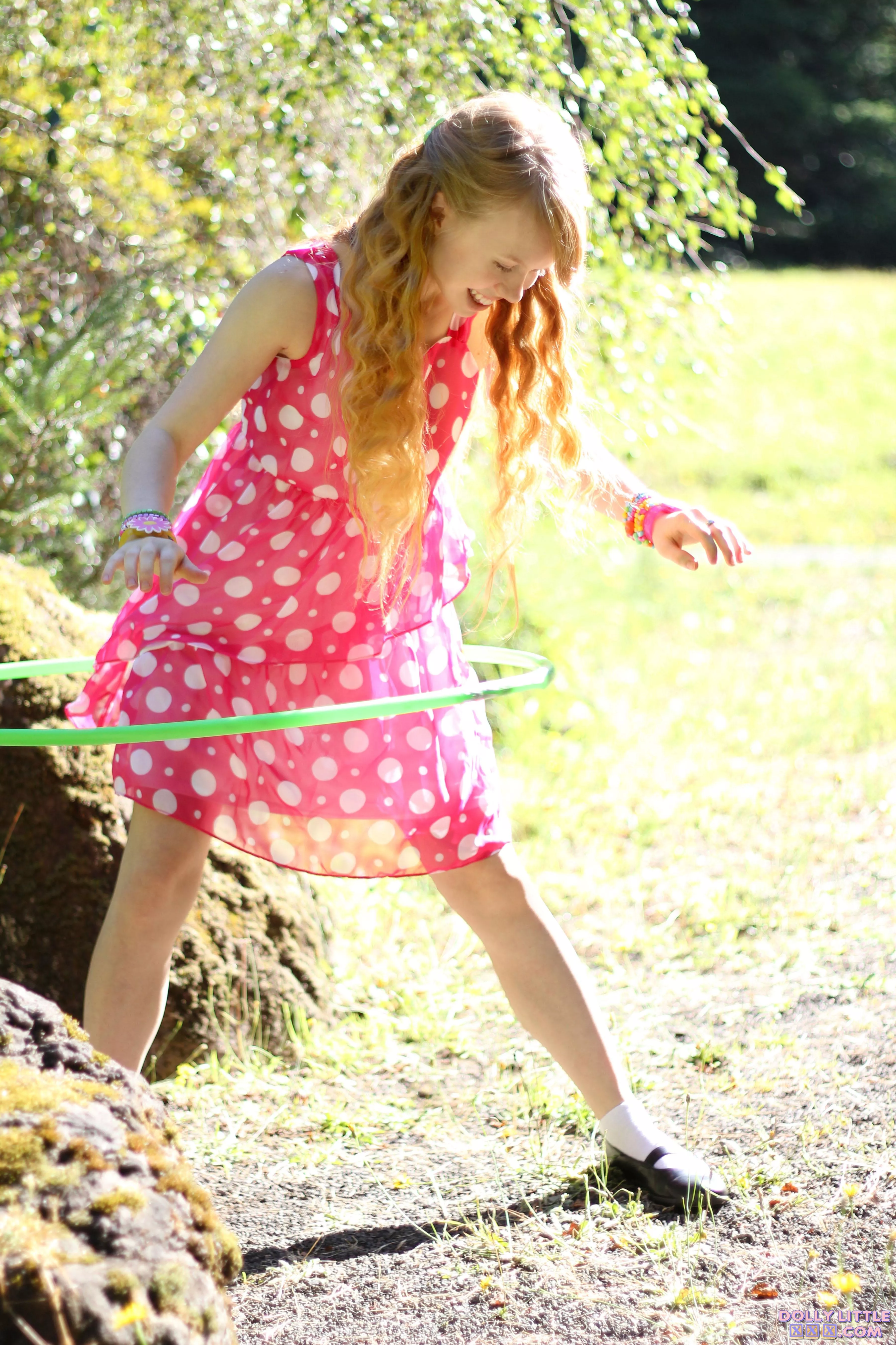 Hula Girl posted by Gary_S60