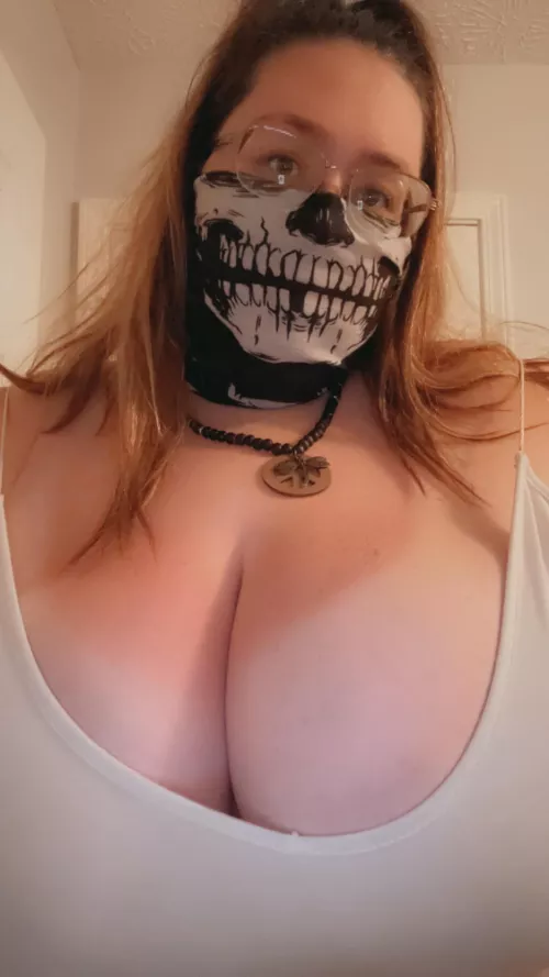 i know it’s not a “normal” selfie but i love this picture 🥰 by itsmiaclover