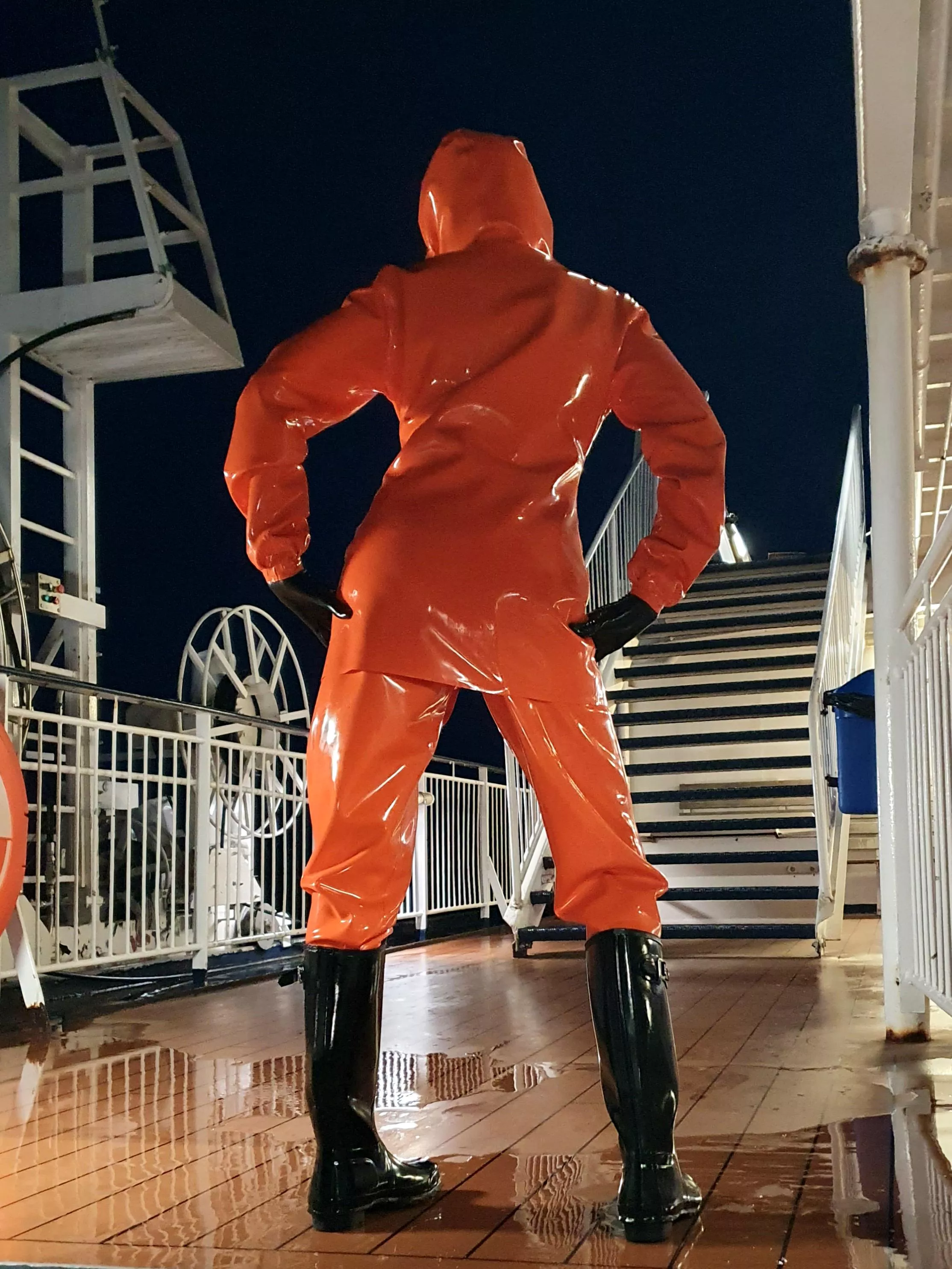 In full latex on the cruise ship! posted by LatexLovingLady