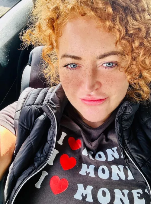 [IRTR] be honest, did my picture make you stop scrolling? by MundaneDeduction