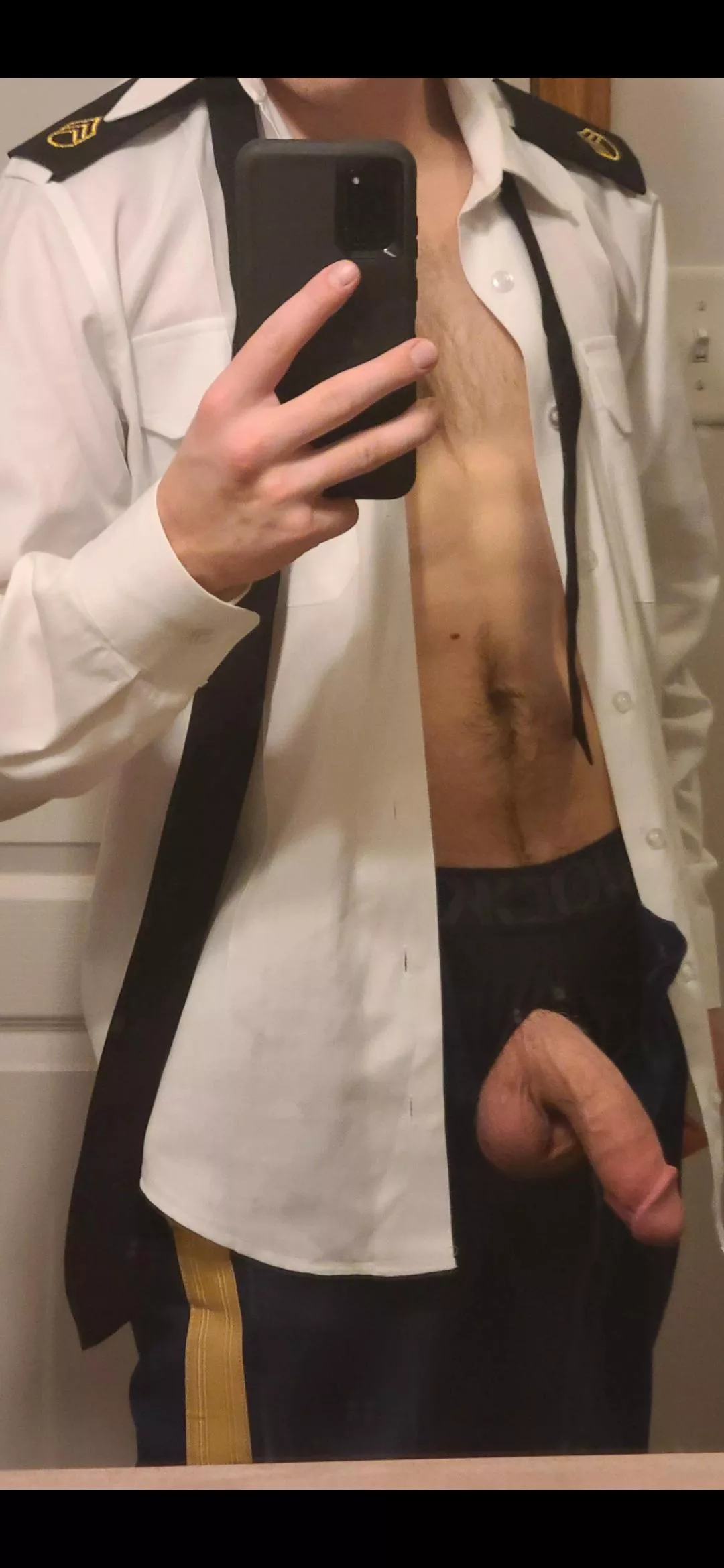 It's been a long day I need to relax.  posted by iWannashowyoumycoc