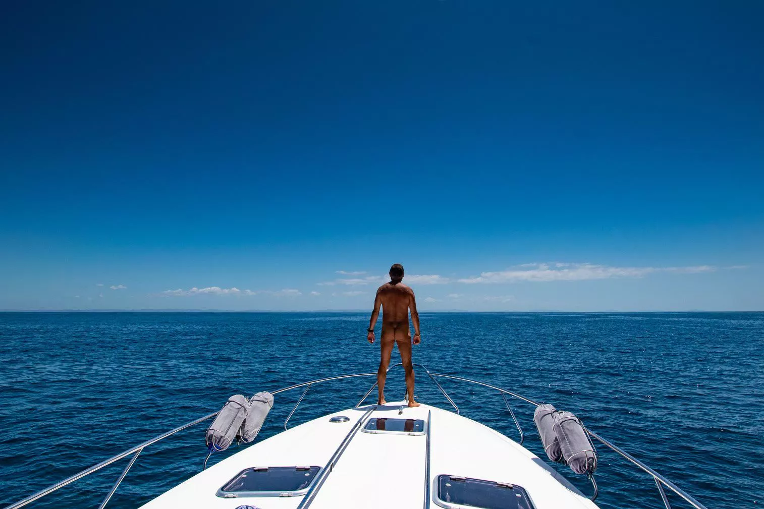 Just staring out at the big blue posted by seriouslynarced